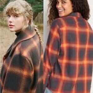 ⭐️ Old Navy Flannel Shirt Swifty Evermore Boyfriend Orange Plaid Cabin Granola